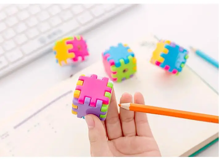 Apontador de Lápis Lote Novo Bonito Rubik Cubo Kawaii Desenhos Animados Coréia Papelaria Escritório Cshool Suprimentos Presente G193 48 Pçs - 4 Material escolar e de escritório