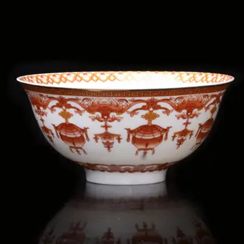 

Elaborate Chinese porcelain Hand Painted Flower Bowl with Qing Dynasty mark