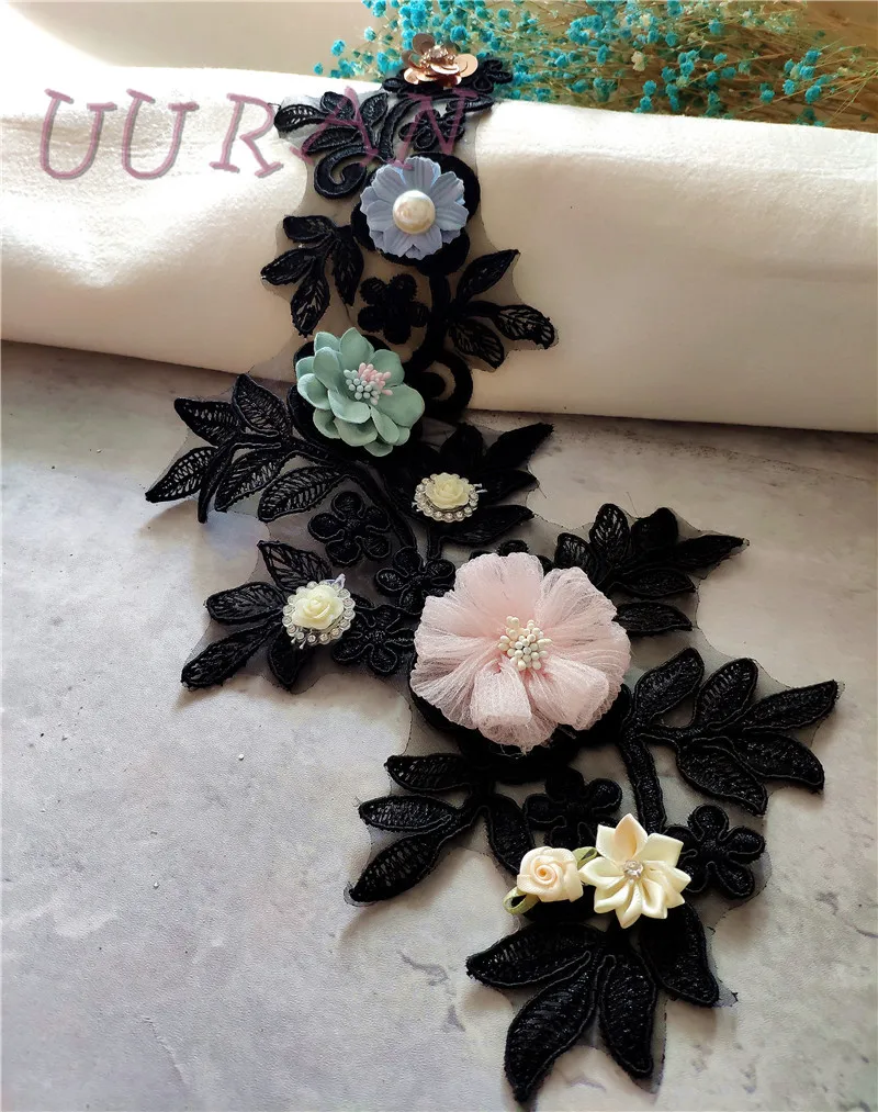 

2pcs Beaded 3D Flowers DIY Patch Lace Applique Sew On Patches Floral Patch Costume For Wedding Dress Deco