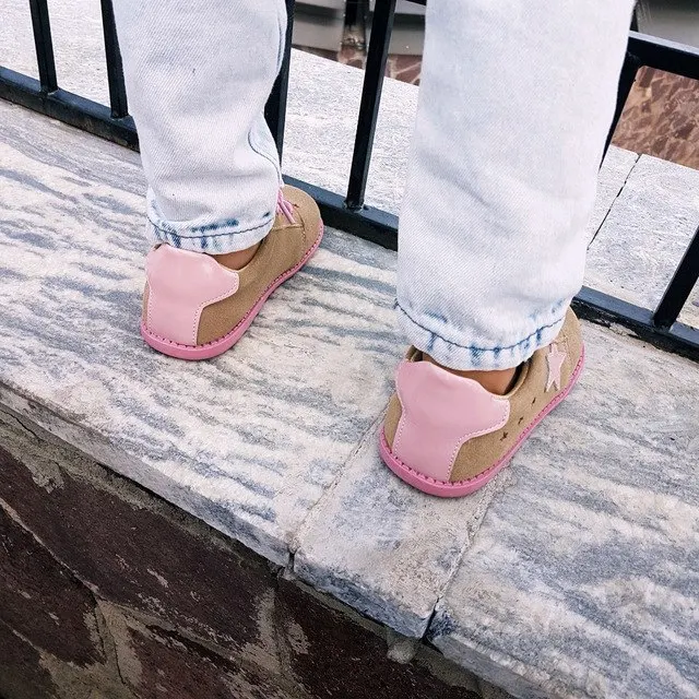 TipsieToes брендовая Высококачественная детская обувь из натуральной кожи с вышивкой для мальчиков и девочек новое поступление
