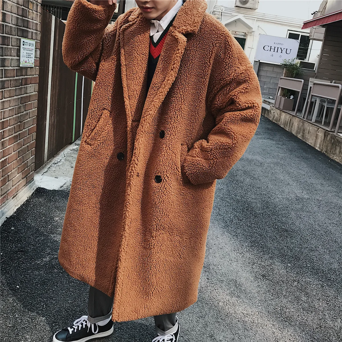 2018 Winter Men's Fashion Parkas Lamb Woolen Blends Overcoat Loose In Warm Trench Cashmere Long Coat Cotton-padded Clothes M-XL 2018 Winter Men's Fashion Parkas Lamb Woolen Blends Overcoat Loose In Warm Trench Cashmere Long Coat Cotton-padded Clothes M-XL
