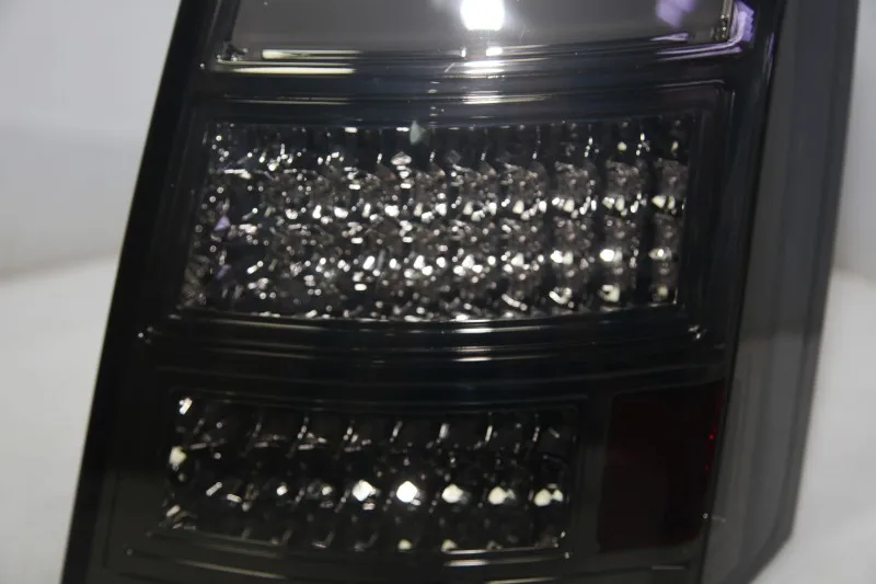 Для Chrysler 300C светодиодный задний фонарь ходовые огни поворотные сигнальные задние фонари
