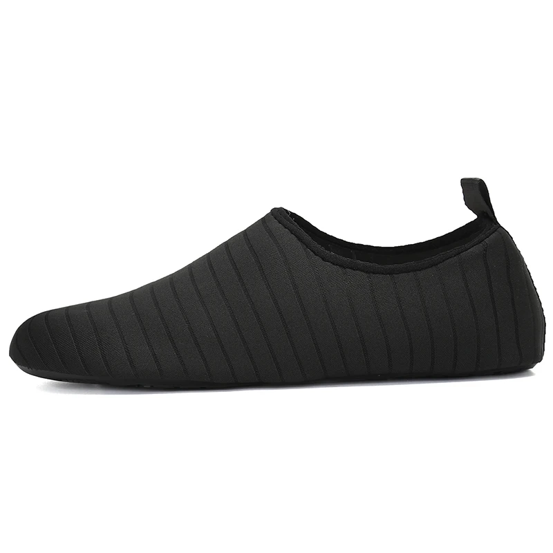 Водонепроницаемая обувь; женские летние пляжные шлепанцы; быстросохнущая спортивная обувь; Мужская обувь; болотные сандалии; носки для плавания; Tenis Masculino - Цвет: Черный