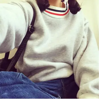 

2018 autumn and winter new striped O-neck solid color long-sleeved loose sweatshirt