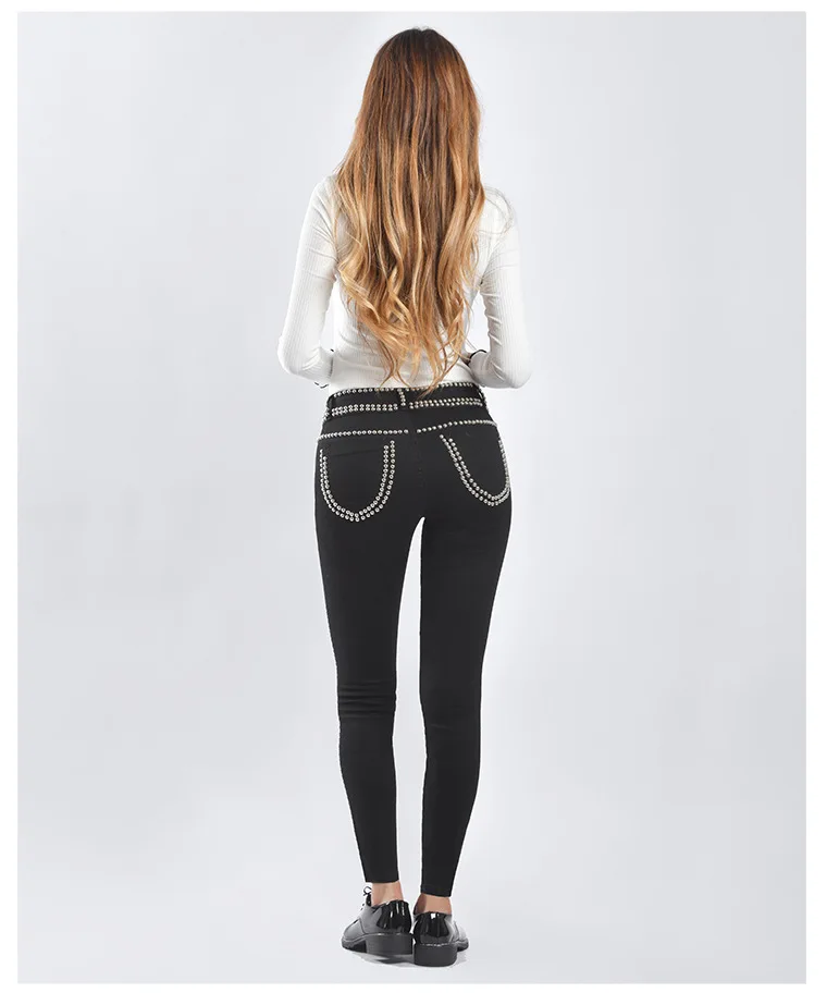 Мода назад стрейч джинсы с заклепками Для женщин с заниженной талией Эластичность леди джинсы скинни, карандаш Зауженные джинсы для