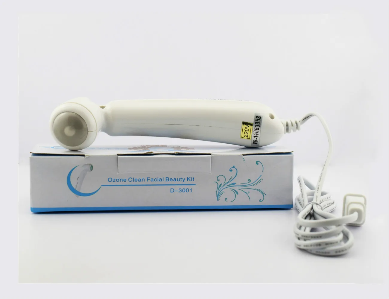 

Elitzia ETD3001 Ozone Clean Facial Beauty Kit Hi-Freq Oxygen Skin Care Device Acne Remover Purple Light For Killing Bacteria