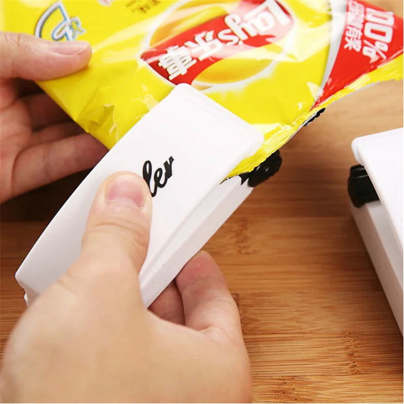 

Portable Mini Sealer Snack Plastic Bag Sealer Household Hand Press Heat Sealer Small Sealer