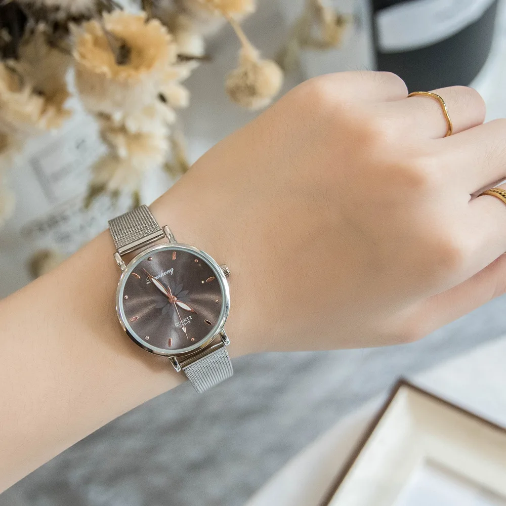 Лидирующий бренд для женщин часы модные элегантные женские роскошные серебряные цветы часы с циферблатом, наручные часы для женское Повседневное платье кварцевые часы