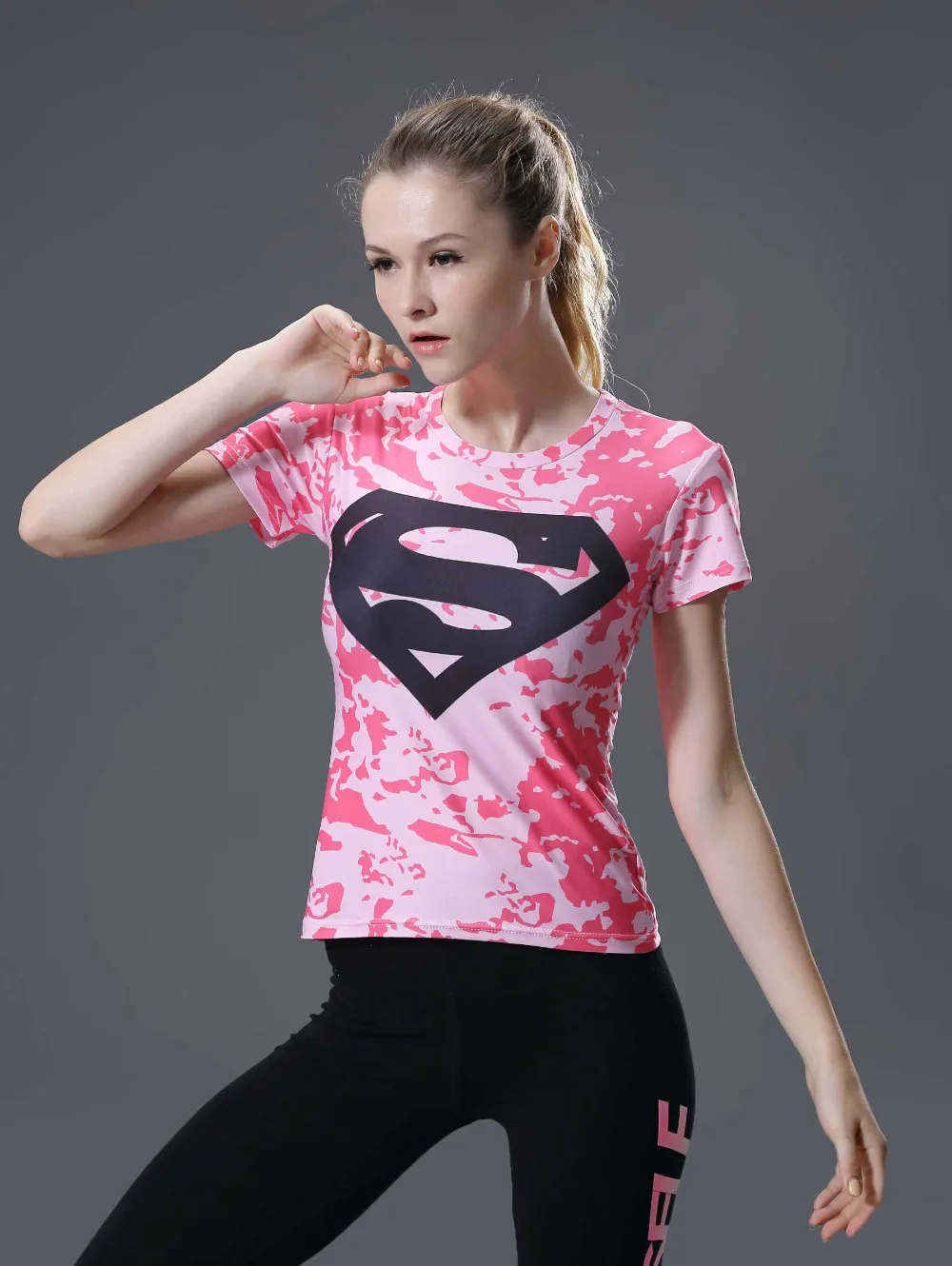 Marvel Женская Повседневная Супермен облегающий футболка с коротким рукавом летняя тонкая сухая быстросохнущая футболка Топы Плюс Размер дропшиппинг