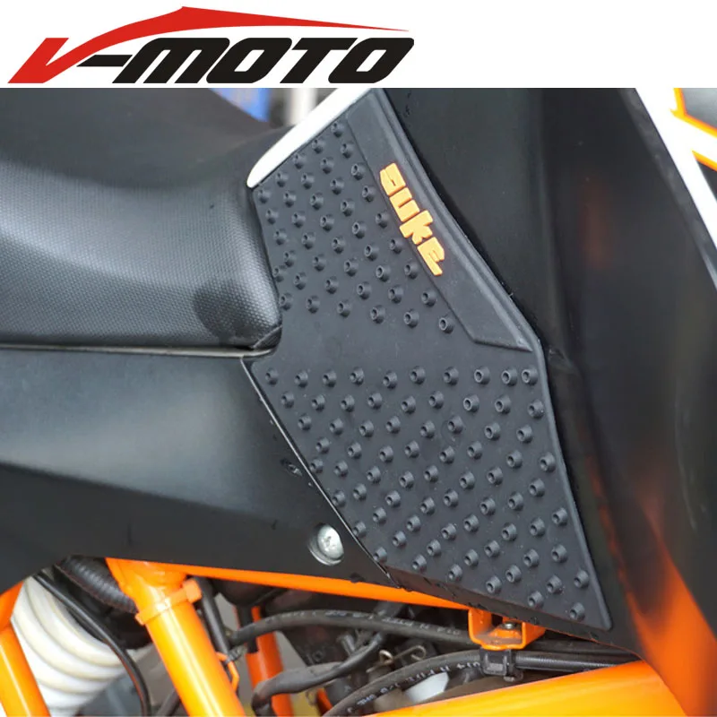 Motorcycle Carbon Fiber Gas Oil Tank Pad Protector Fish Bone Sticker Knee Grip Traction Side Pads Fit for Honda for Honda CB500X 2019