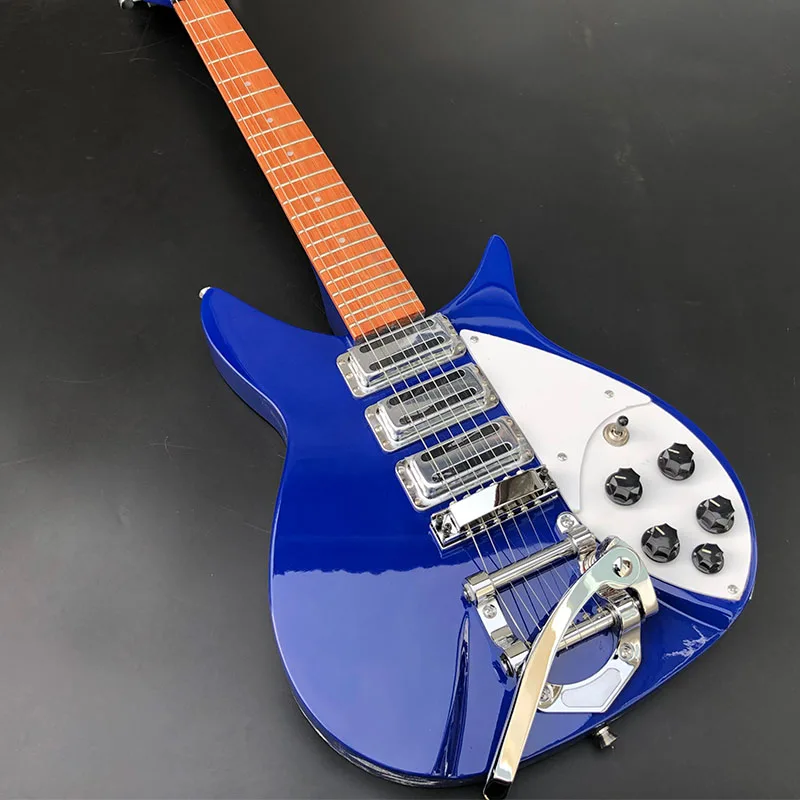 

Human, blue 325 electric guitar, Korean pickup, vibrato bridge, bright fingerboard, real free photo transmission