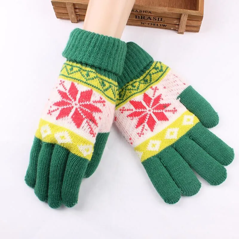 Stretch Snow Gloves Knitted for Women Men Heart Snowflake Mittens Use Smartphone Screen Knitted Wool Gloves Chirstmas Luvas