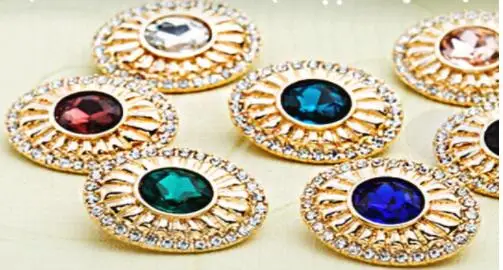 Новые модные однотонные Брошь Pin элегантный шарф Мода Стиль женщин сплав Rhinestone Магнитная брошь кристалл аксессуары - Окраска металла: pin7