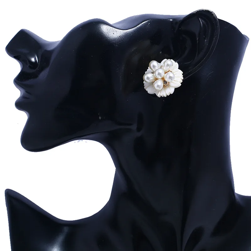 Fashion Mother of Pearl MOP White Shell Stone Wired Flower Dangle Earrings
