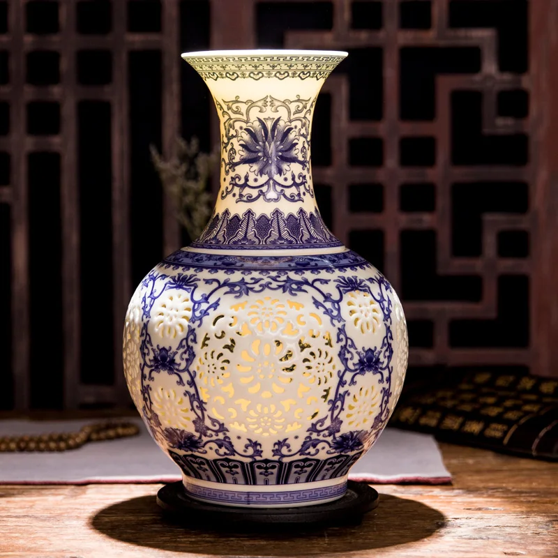 Hollow Ceramic Vase Chinese Blue And White  Pierced Vase Living Room Decoration 