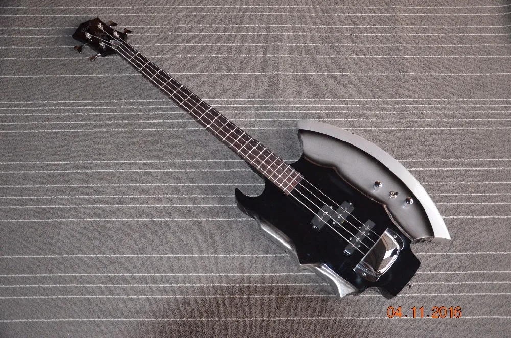 4 string bass guitar Cort GENE SIMMONS AXE Guitar High
