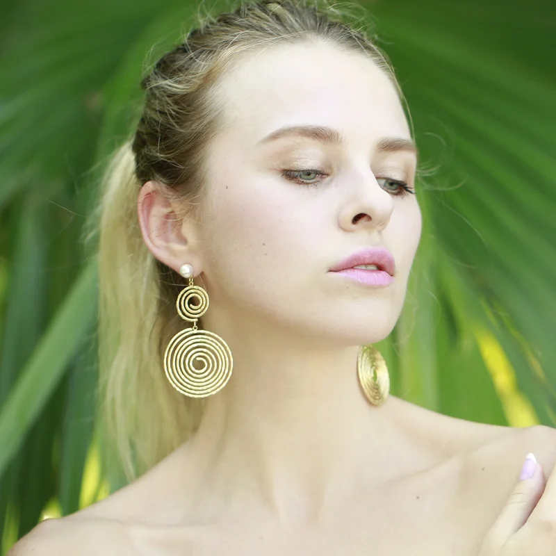 

2019 New Trendy Women Jewelry Matte Large Circle Earrings for women pearl green copper pendientes mujer moda 2019 brincos