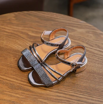 

MXHY Summer Kids Shoes Non-slip Korean version of the wild rhinestone princess sandals Big boy roman sandals Girl high heels