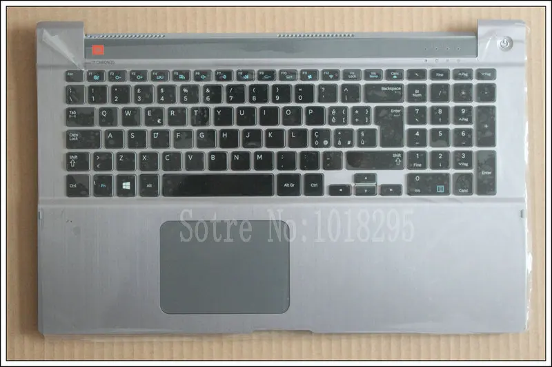 

NEW FOR Samsung NP700Z7A NP700Z7B NP700Z7C Backlit Italian IT Keyboard with Palmrest Touchpad cover BA73-03735E