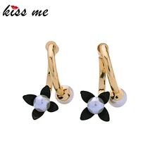 Kissme изысканный акриловый жемчуг Железные Листы Цветы Серьги гвоздики для женщин Подарки Золотой цвет модные латунные ювелирные аксессуары