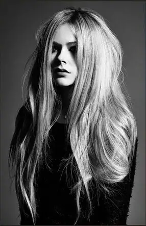 

Avril Lavigne Art Wall Decor Silk Print Poster
