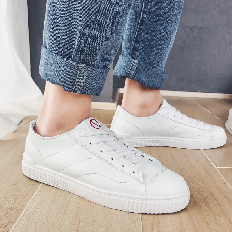 

2018 new Men Flat Shoes Quality Leather Men Loafers Black/white Breathable Slip-On Outdoor Men Driving Shoes 5