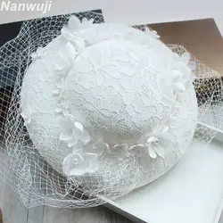 Свадебные Шапки для Для женщин Винтаж чистая Свадебные шляпы b белые свадебные аксессуары невесты Чародей Sinamay Свадьба Клетка Veil