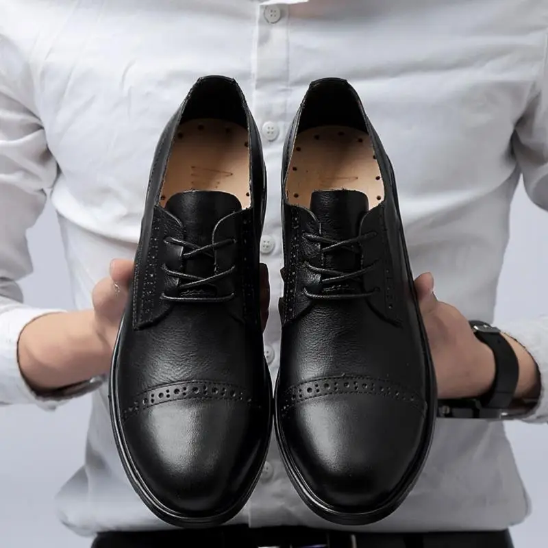 Romмедаль/Мужская официальная обувь из натуральной коровьей кожи высокого качества с острым носком; деловая обувь для свадьбы; Мужская обувь для отдыха; - Цвет: Черный