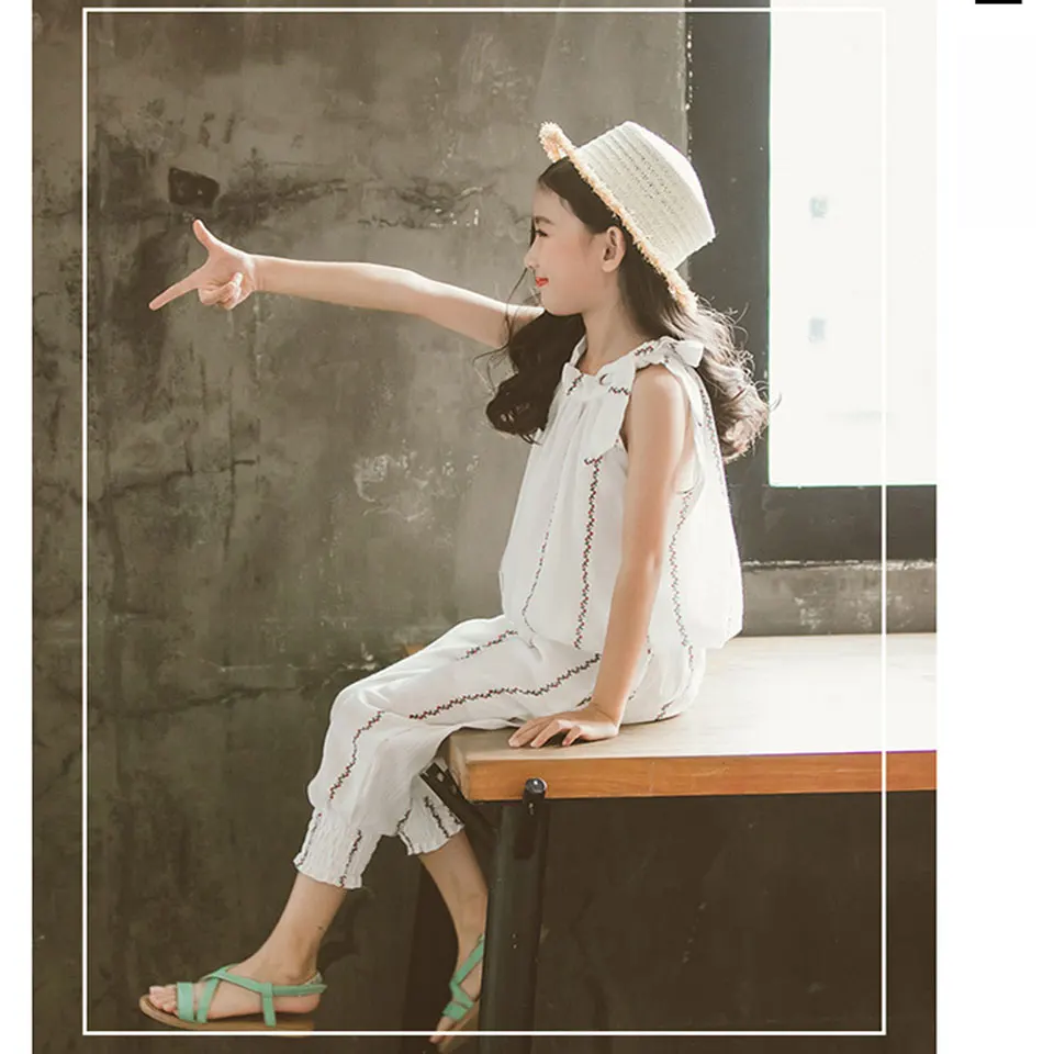 9055496904_1159341584A
