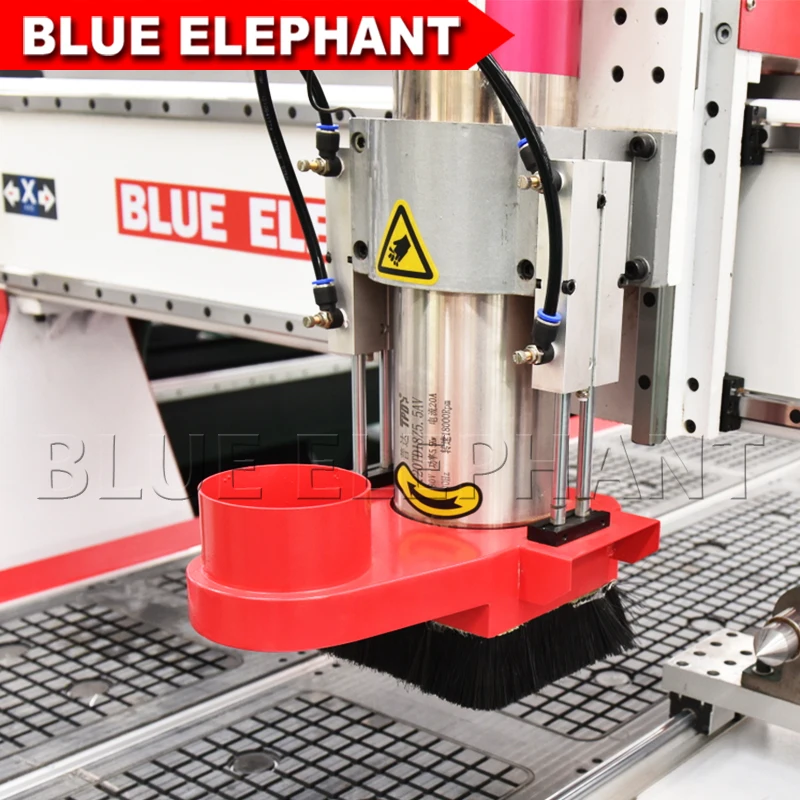 Широко используемая мебель деревянная отделка cnc машина цена в Пакистане |