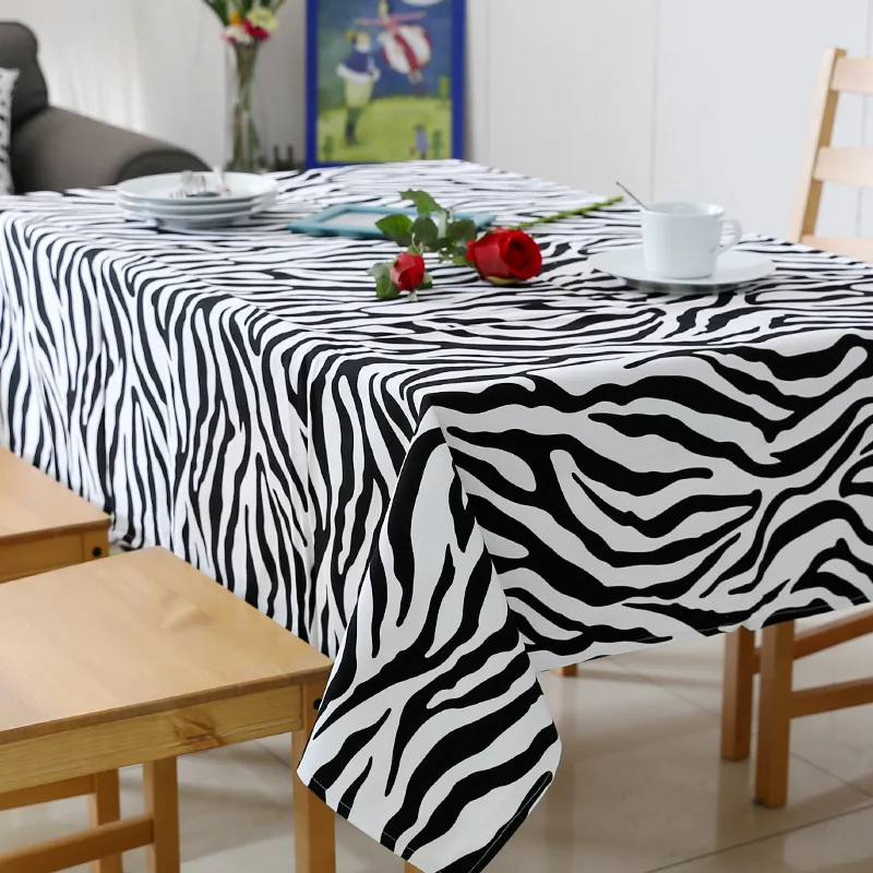 Modern fashion table cloth Black and white Zebra leopard pattern