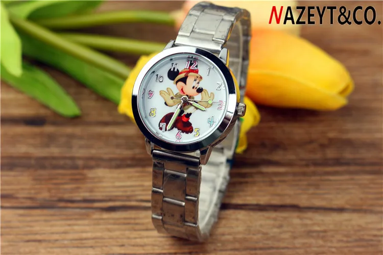 Hot style children's cartoon Disney Mickey Mouse Mickey Mouse cartoon quartz steel band watch boys and girls watch