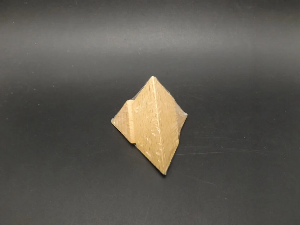 B229-Pyramid (9)