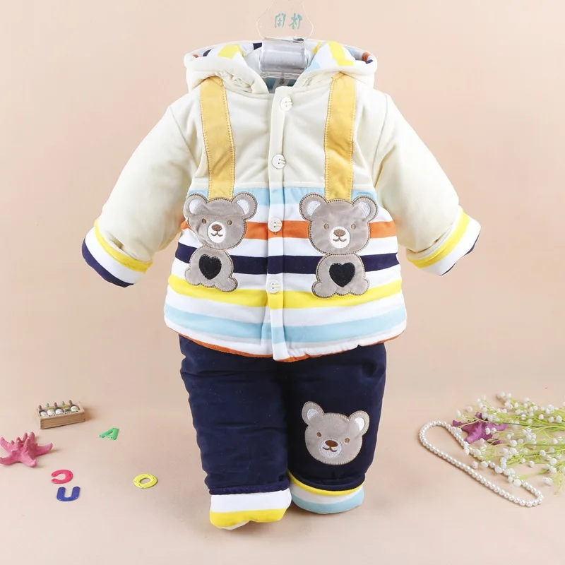2015 New Fashion Baby Clothing Set newborn Baby boy winter suit 100 cotton bears full sleeve