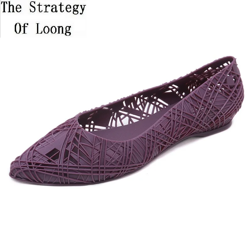 

2019 New Summer Fashion Jelly Shoes Beach Shoes Hollow Shallow Pointed Toe Women Sandals Cover Heel Flat Slip Lady Shoes 190402
