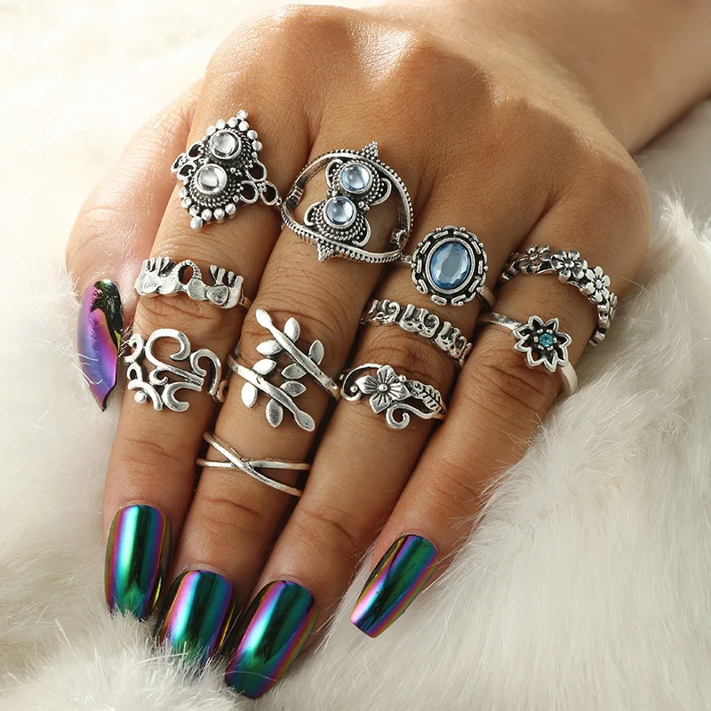 

SexeMara 11pcs/Set Bohemian Retro Elephant Flower Leaf Cross Exaggerated Gem Silver Ring Set Women Wedding Party Jewelry Gift
