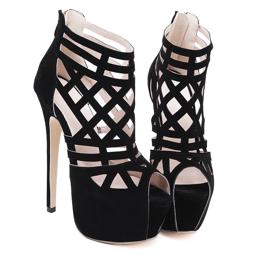 ladies black pumps size 4