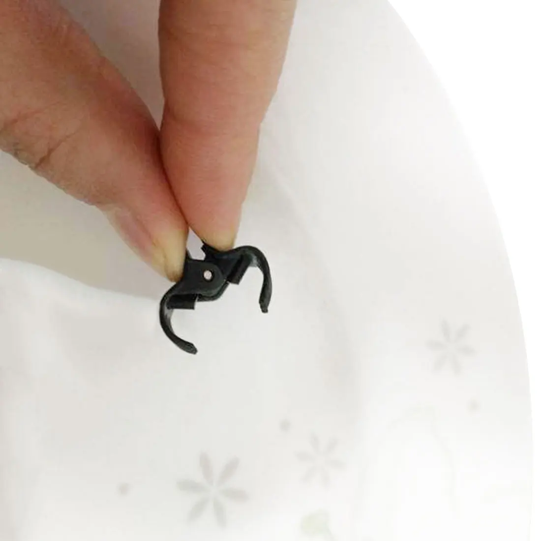 100PCS Black Pplastic Clip 1cm Mini Cute Hair Clip Korean Version Strange Hand Clip Small Claw Hair Accessories