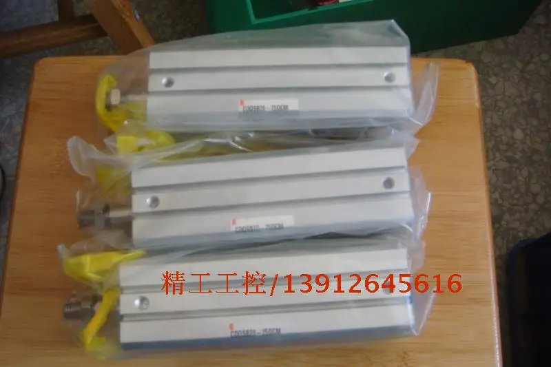 

[SA] Positive! SMC new in original packaging thin cylinder CDQSB20-75DCM stock