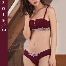 Сексуальный комплект из бюстгальтера и трусиков, сексуальный женский комплект нижнего белья, толстый бюстгальтер с вышивкой, кружевной бюстгальтер для маленькой груди, чашка AB, розовый, красный