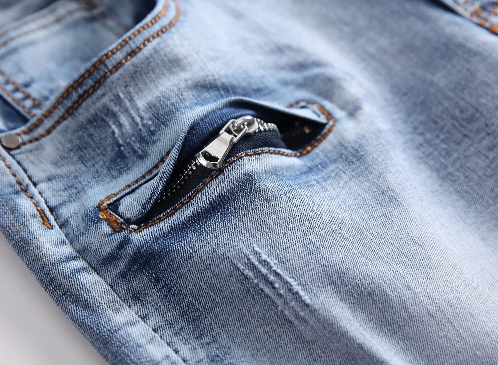 8817288678_1518810607