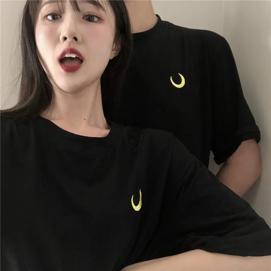 

Poleras Mujer Summer Women T Shirt Korean Style Ulzzang Harajuku Bf Moon Embroidery Black T-shirt Couple Casual Tshirt Tops