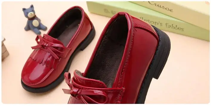 Haochengjiade для девочек Платье черного цвета кожаные туфли для детей свадьба Лакированная Кожа Детская школьная Оксфорд обувь на плоской