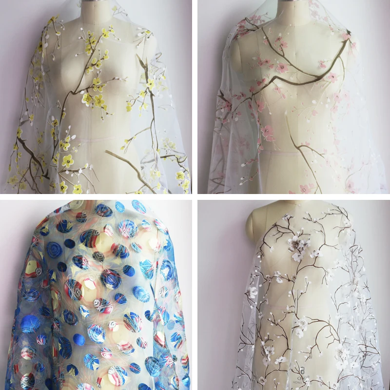 

Natural white organza fabric 3d floral jacquard wedding gauze