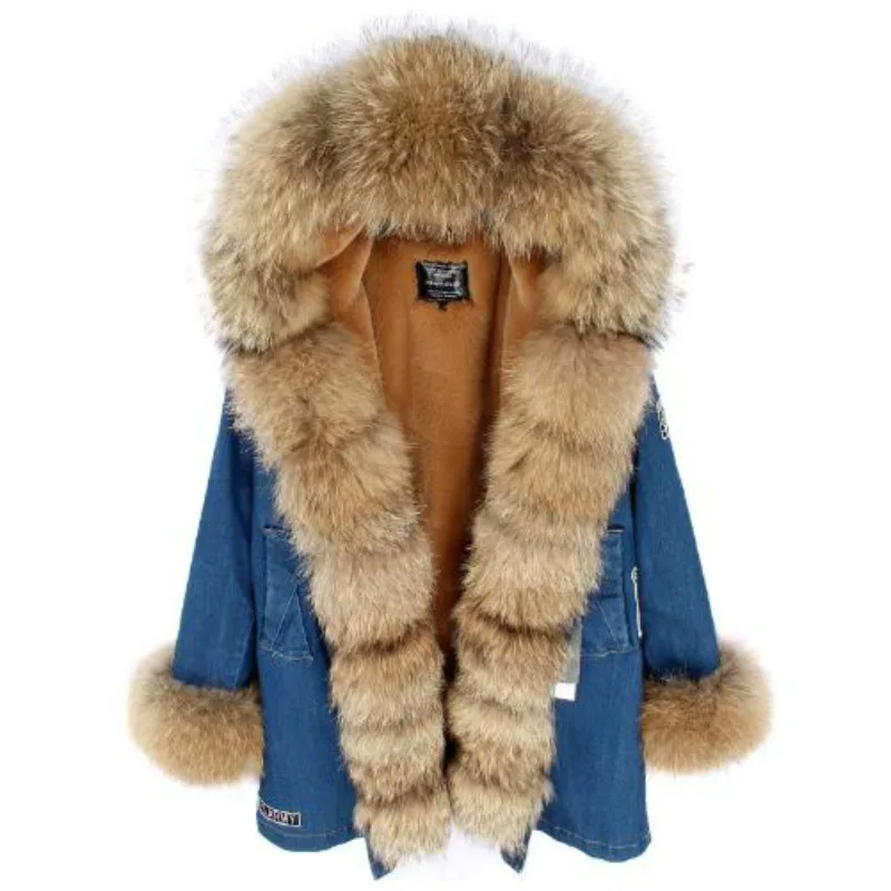 

2018 new parka real fur coat Long fashion woman luxurious Raccoon fur collar and faux fur lining thick warm Liner