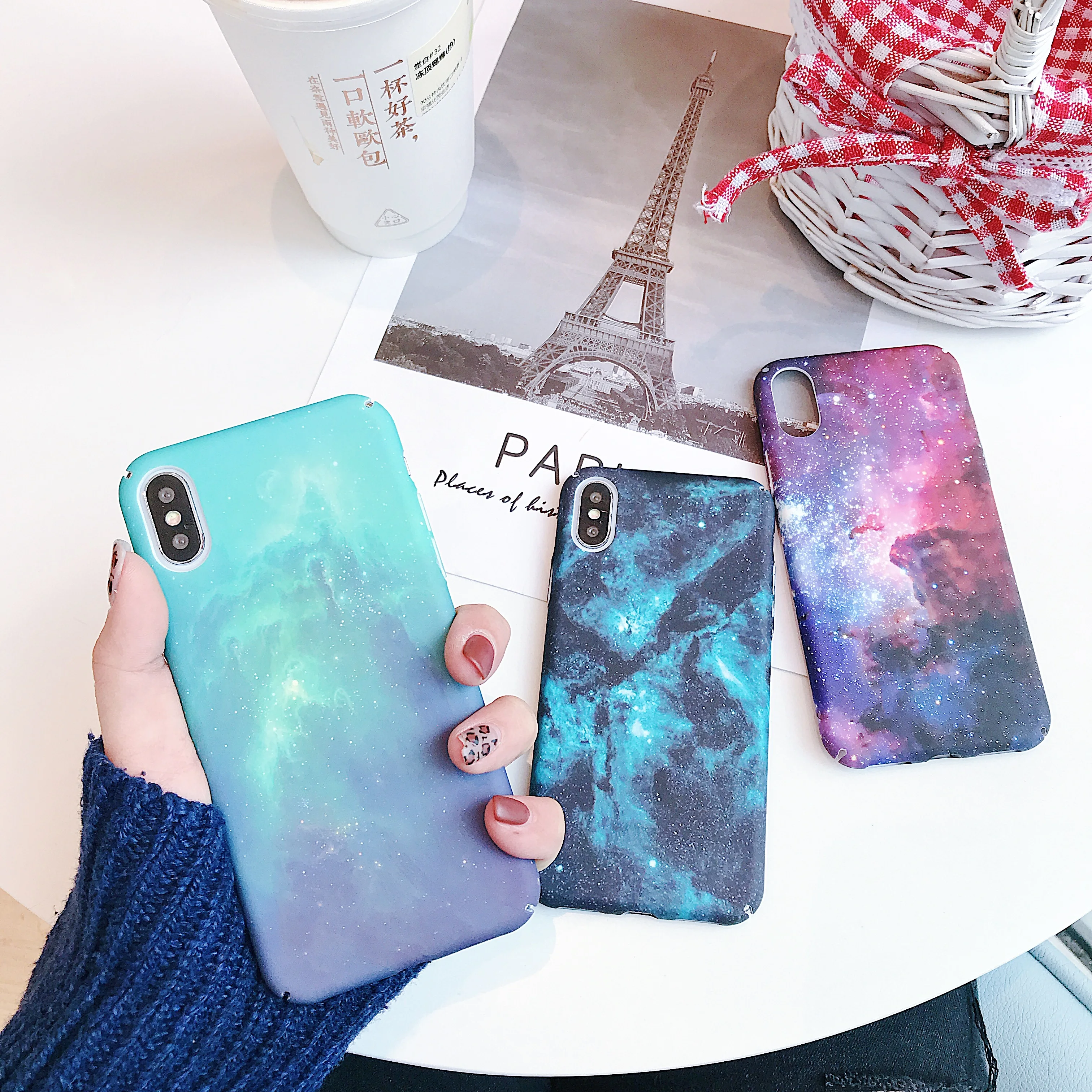 

Colorful aurora Starry Sky Luminous noctilucous hard Case For iphone x xs max xr Dreamy Space Light Cover For iphone 6 8 7 Plus