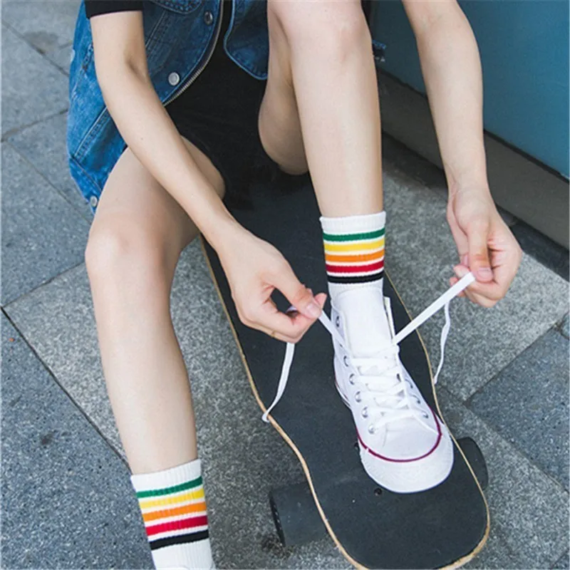 Harajuku Cool Skateborad короткие радужные носки женские модные белые хлопковые