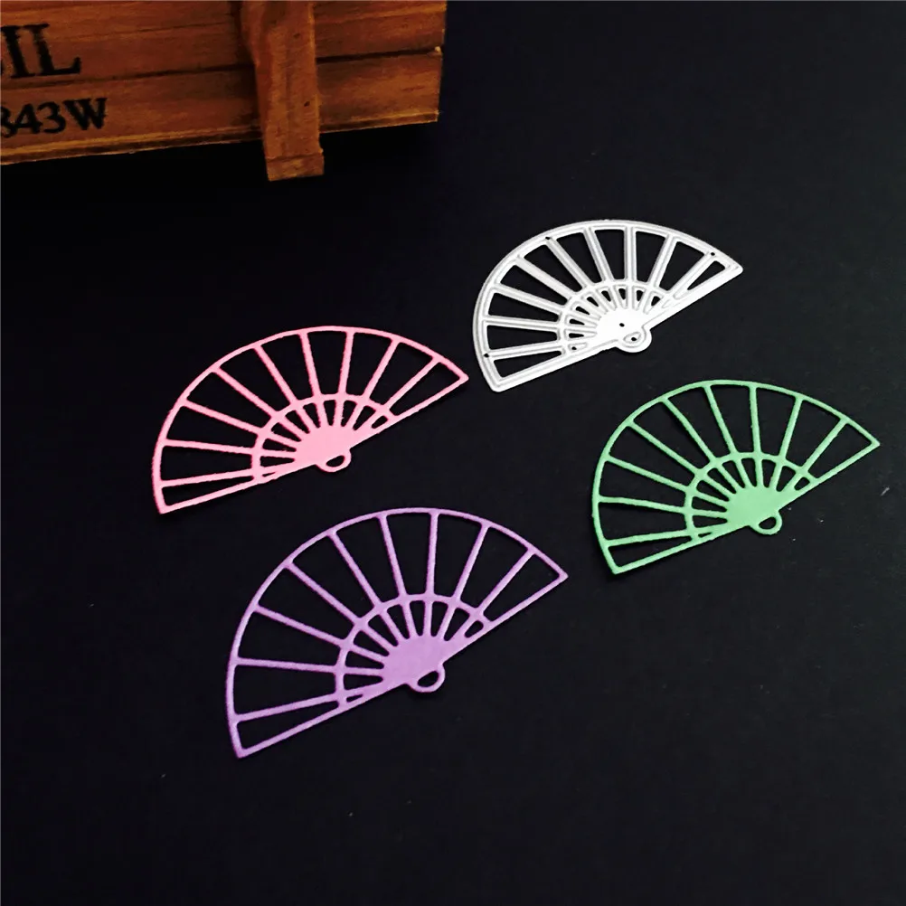 38*80mm Folding Fan Metal Cutting Dies Stencils for DIY Scrapbooking/photo Album Decorative Embossing DIY Paper Cards