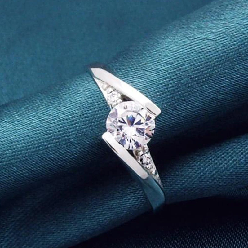 Fashion Silver Ring White Cubic Zirconia Lady Wedding Accessories Ring For Women Birthday Gift For Her (JewelOra RI101250)