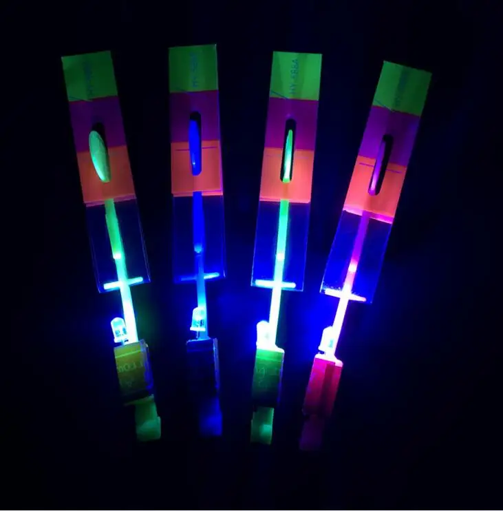 

50Pcs/lot Large LED Light Arrow Y-shape Flying Toys Party Fun Kids Outdoor Flashing Toy Fly Arrow Color Party Fun Gift-Random